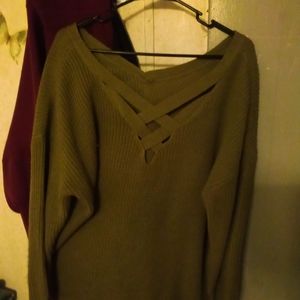 Women's plus size sweater